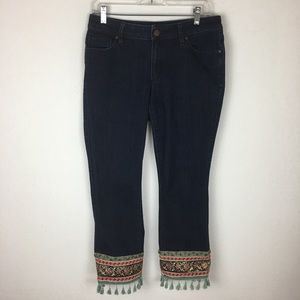 LOFT Curvy Kick Crop with Embroidery size 8